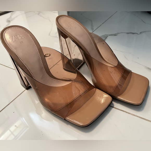 Zara sandals - Picture 1 of 15